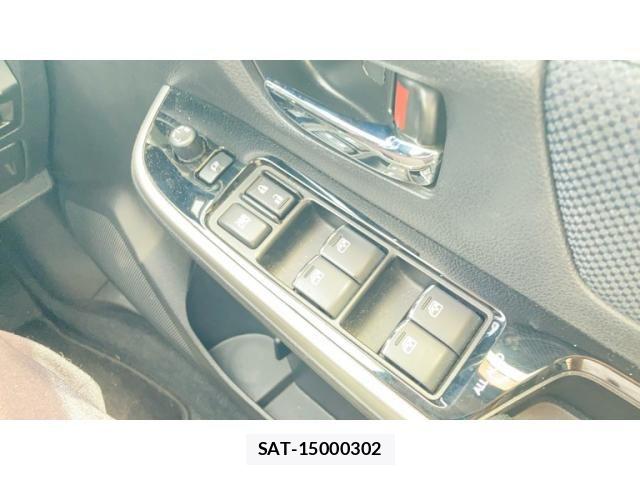 Subaru LEVORG 2018-12 7617608-18