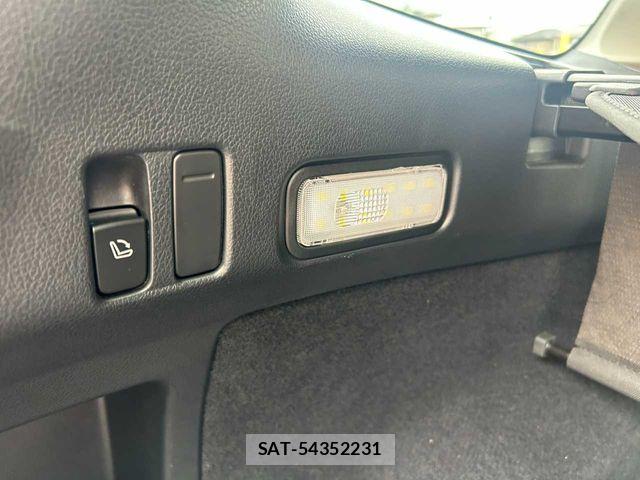 Subaru LEVORG 2019-11 7617583-26