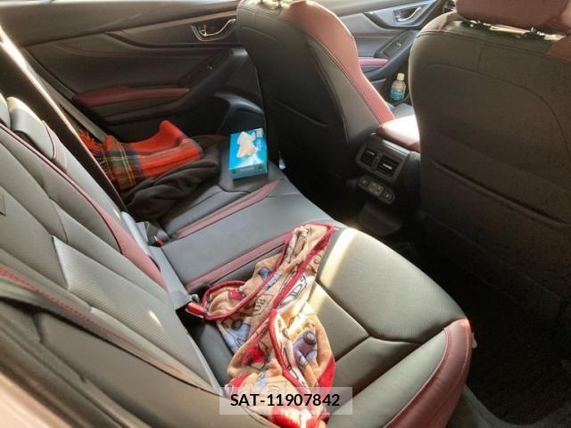 Subaru LEVORG 2025-02 7617564-9