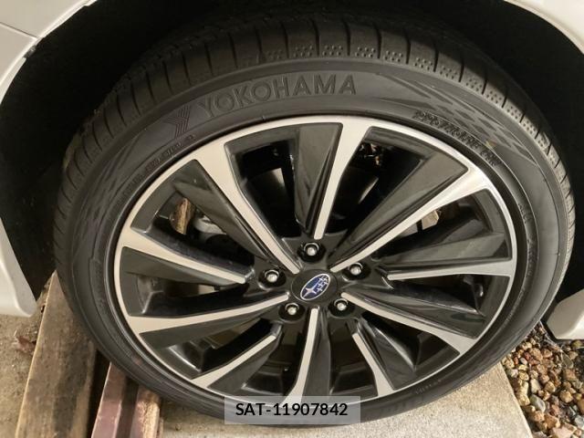 Subaru LEVORG 2025-02 7617564-4