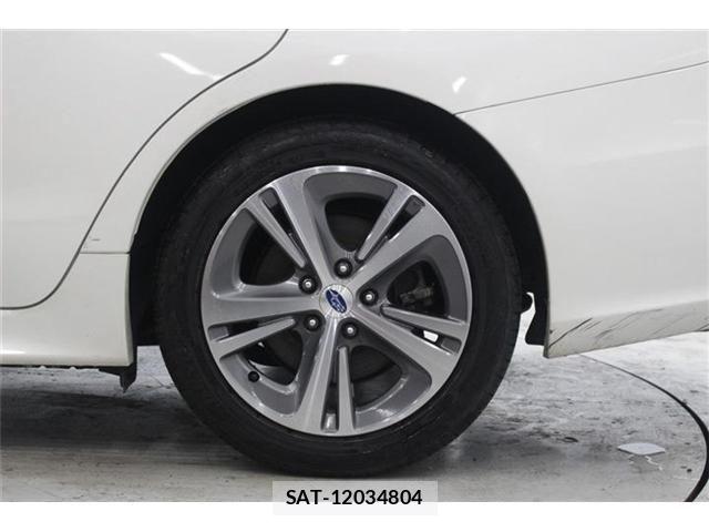 Subaru LEVORG 2018-08 7617605-24
