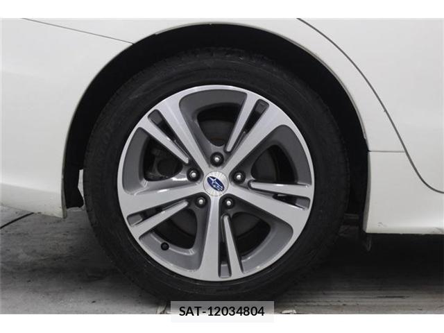 Subaru LEVORG 2018-08 7617605-25