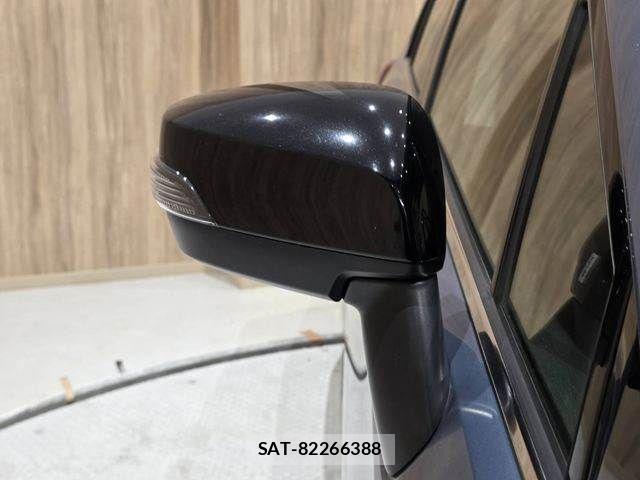 Subaru LEVORG 2018-04 7617596-28