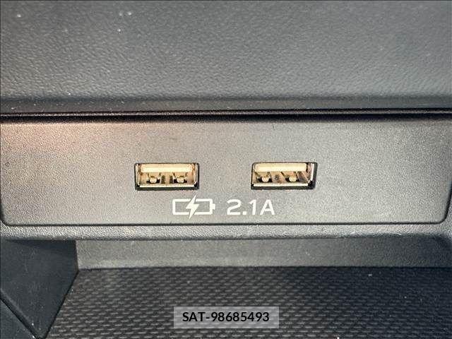 Subaru LEVORG 2020-12 7617599-25