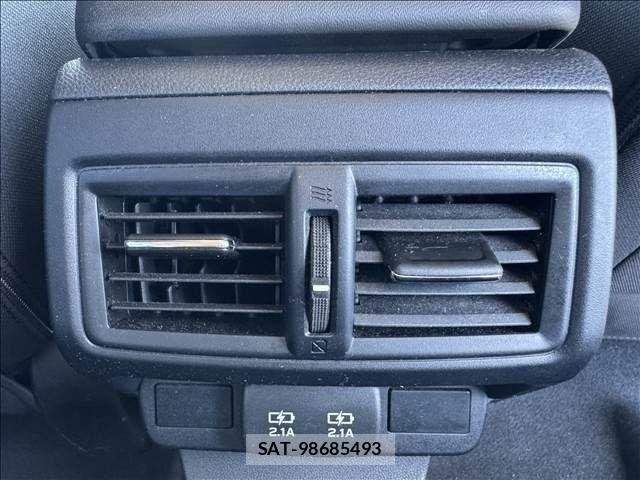 Subaru LEVORG 2020-12 7617599-27
