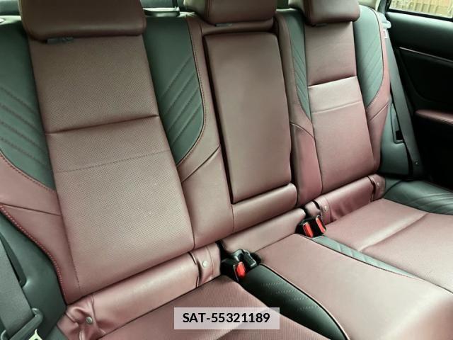 Subaru LEVORG 2016-08 7724984-13
