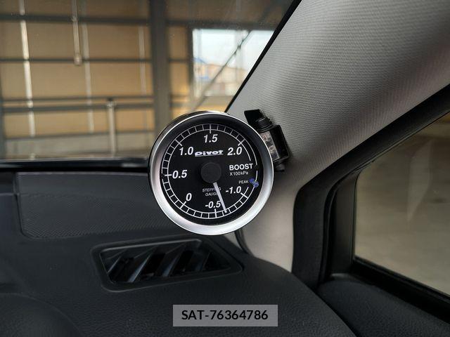 Subaru LEVORG 2015-09 7786395-16