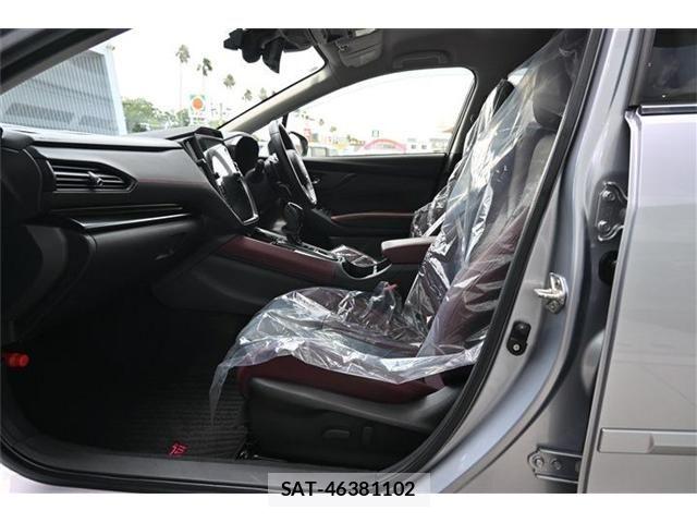 Subaru LEVORG 2021-09 7877282-13