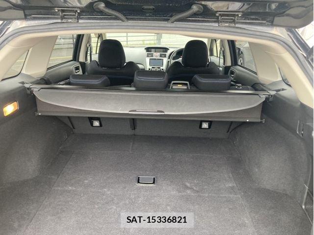 Subaru LEVORG 2015-06 7877290-11