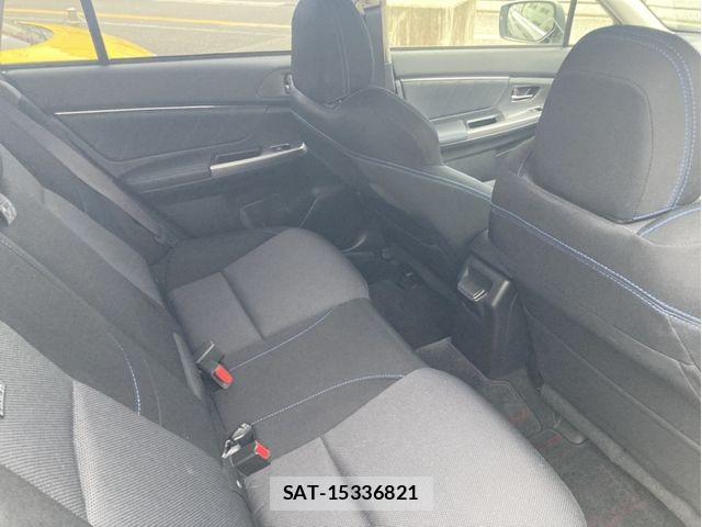 Subaru LEVORG 2015-06 7877290-12