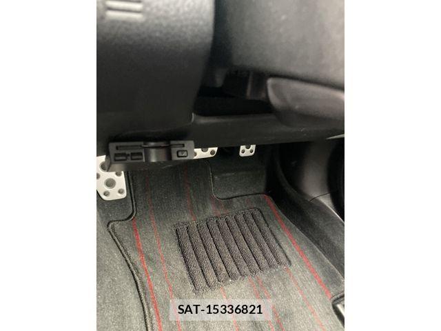 Subaru LEVORG 2015-06 7877290-20