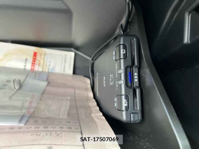 Subaru LEVORG 2016-09 7962366-12