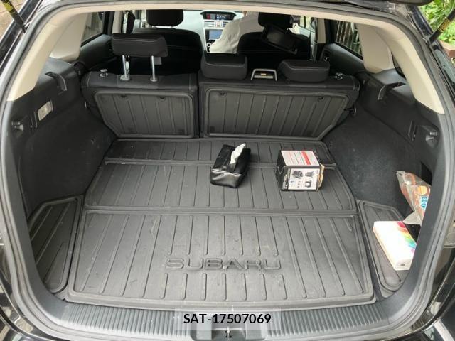 Subaru LEVORG 2016-09 7962366-21