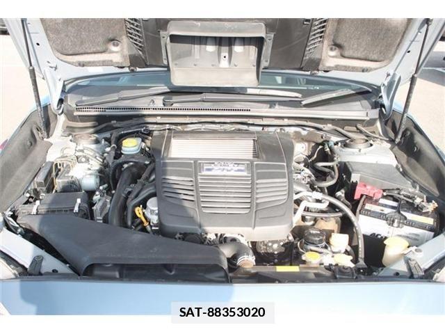 Subaru LEVORG 2017-09 7979736-12