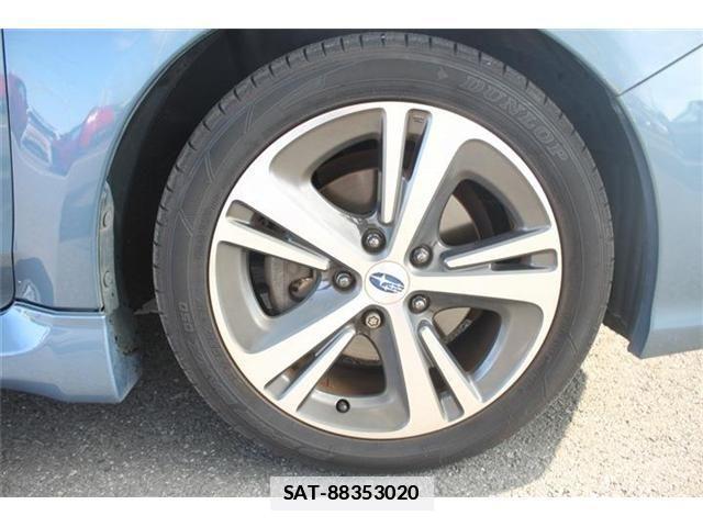 Subaru LEVORG 2017-09 7979736-16