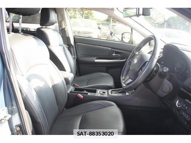 Subaru LEVORG 2017-09 7979736-27