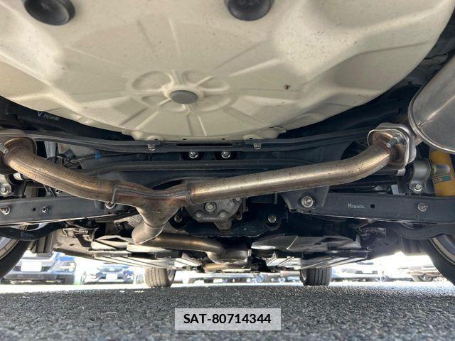 Subaru LEVORG 2017-09 7979725-18