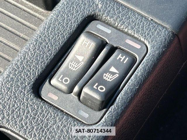 Subaru LEVORG 2017-09 7979725-8
