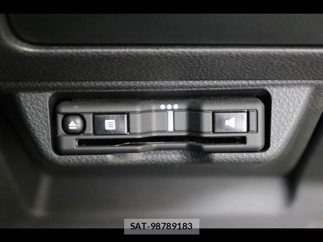 Subaru LEVORG 2021-03 7979727-7