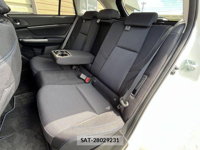 Subaru LEVORG 2015-02 7979732-12