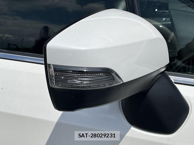 Subaru LEVORG 2015-02 7979732-24
