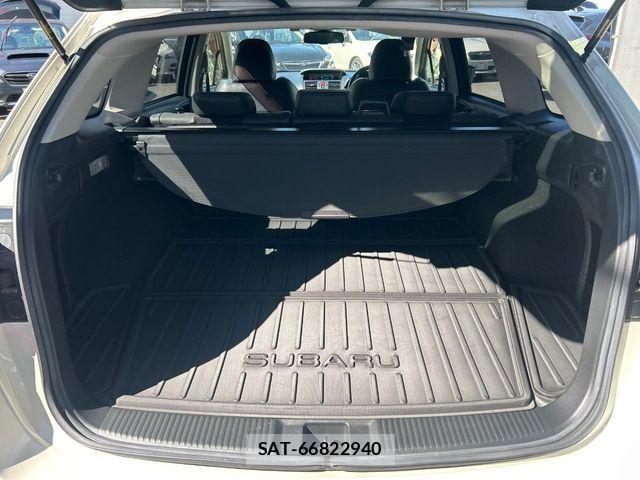 Subaru LEVORG 2015-08 8036369-11