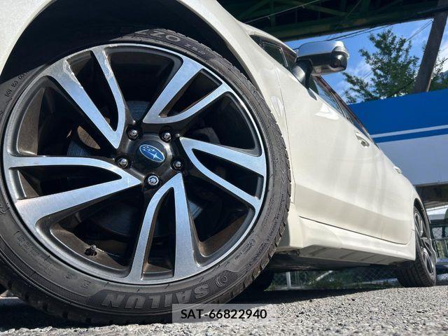 Subaru LEVORG 2015-08 8036369-13