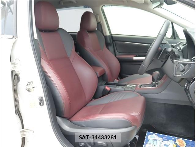 Subaru LEVORG 2019-04 8036358-4