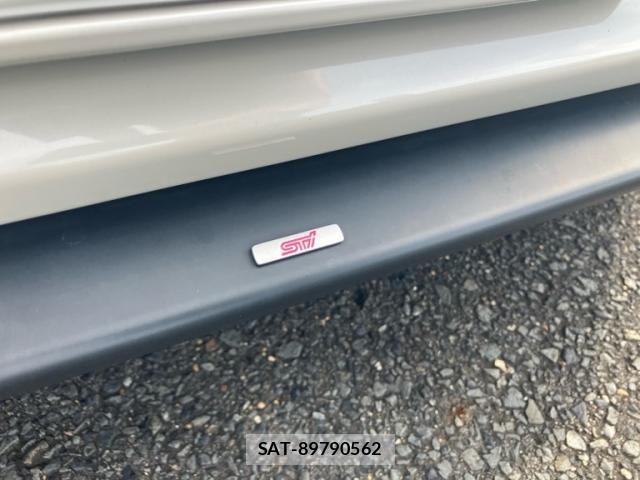 Subaru LEVORG 2018-01 8036368-8