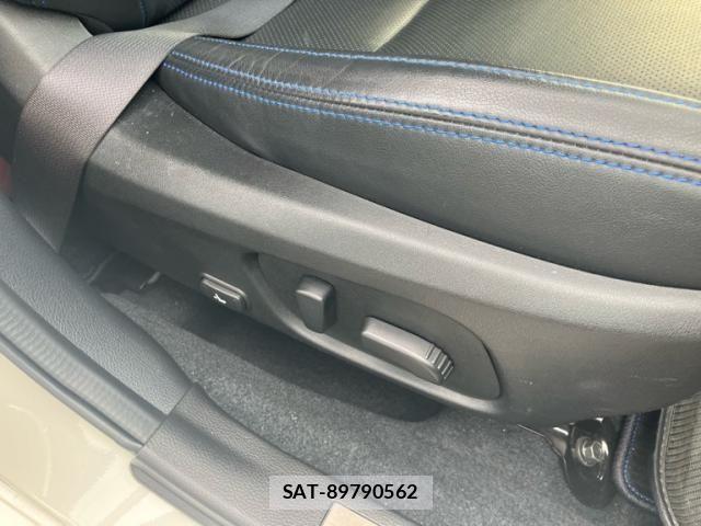 Subaru LEVORG 2018-01 8036368-11