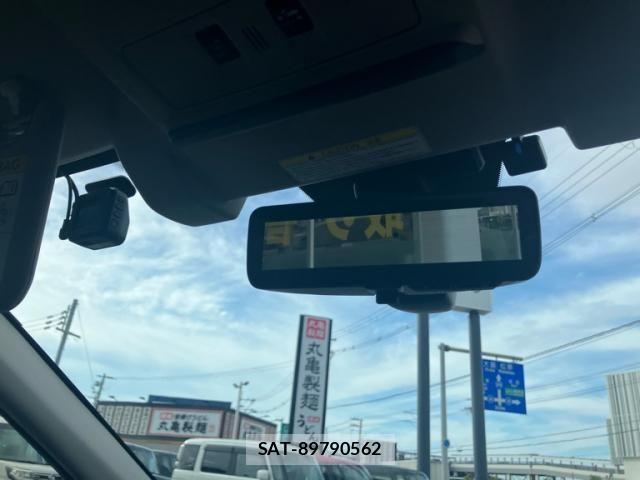 Subaru LEVORG 2018-01 8036368-13