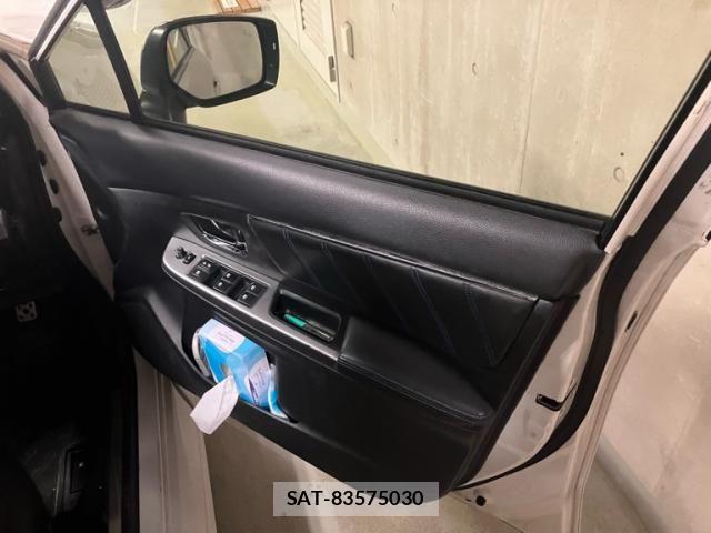 Subaru LEVORG 2015-09 8036379-11