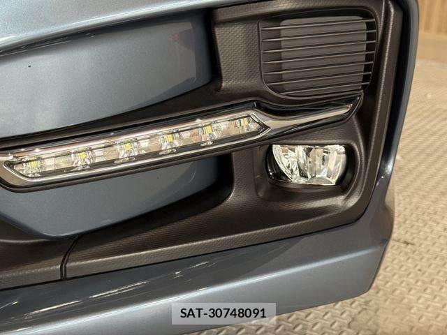 Subaru LEVORG 2018-06 8036370-22