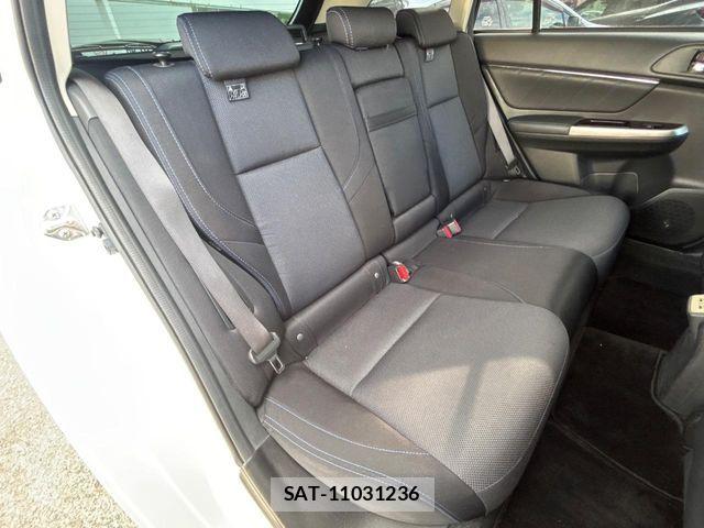 Subaru LEVORG 2017-08 8036371-10