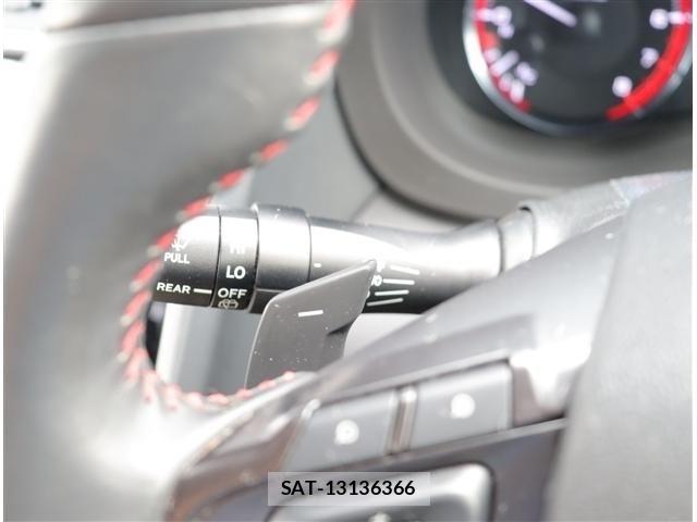 Subaru LEVORG 2016-11 8036366-19