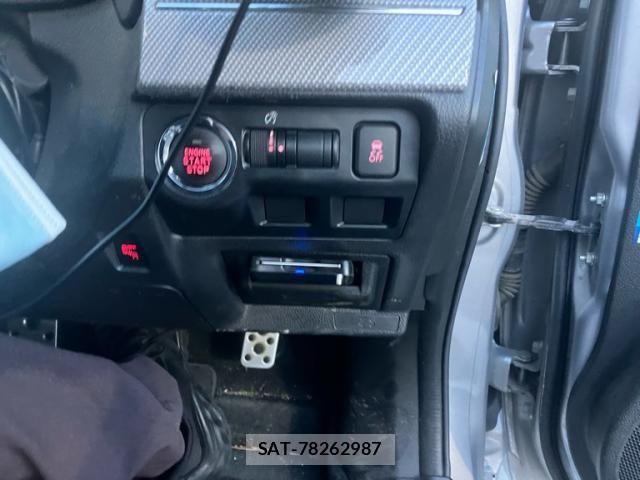 Subaru LEVORG 2015-07 8074321-12