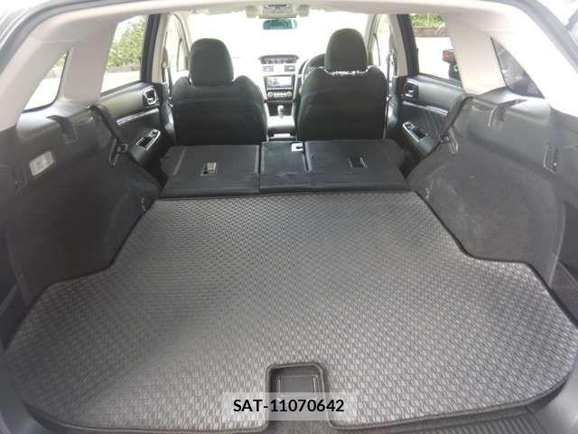 Subaru LEVORG 2017-09 8074314-13
