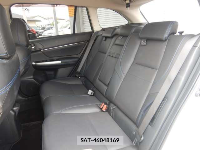 Subaru LEVORG 2018-04 8074311-8