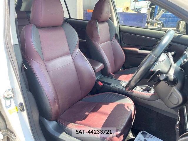 Subaru LEVORG 2017-10 8074299-11