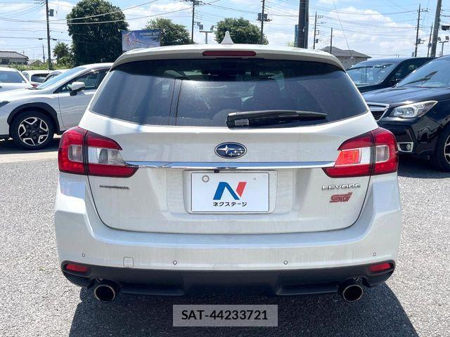 Subaru LEVORG 2017-10 8074299-17