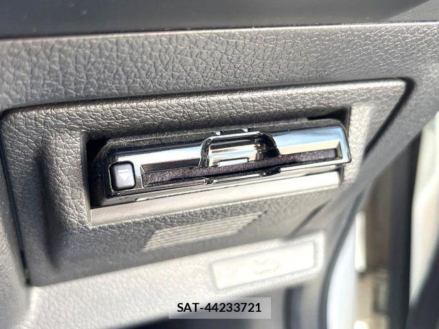Subaru LEVORG 2017-10 8074299-6