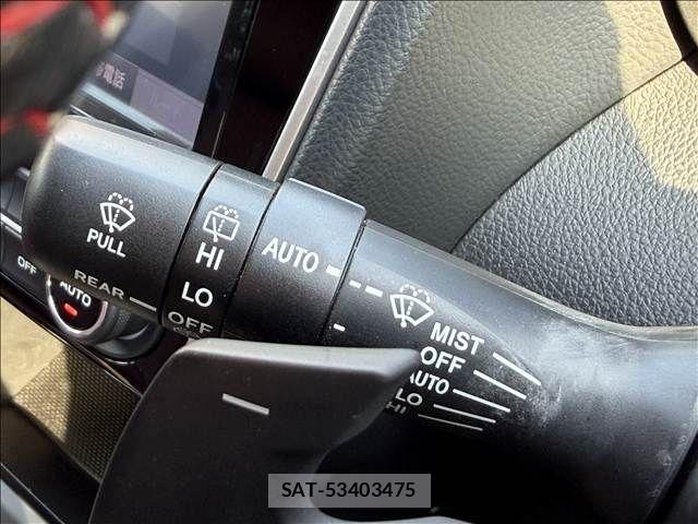Subaru LEVORG 2017-09 8074309-29
