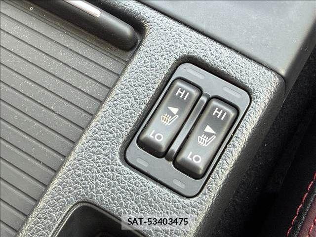 Subaru LEVORG 2017-09 8074309-3