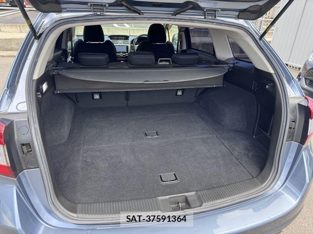 Subaru LEVORG 2014-07 8074316-23