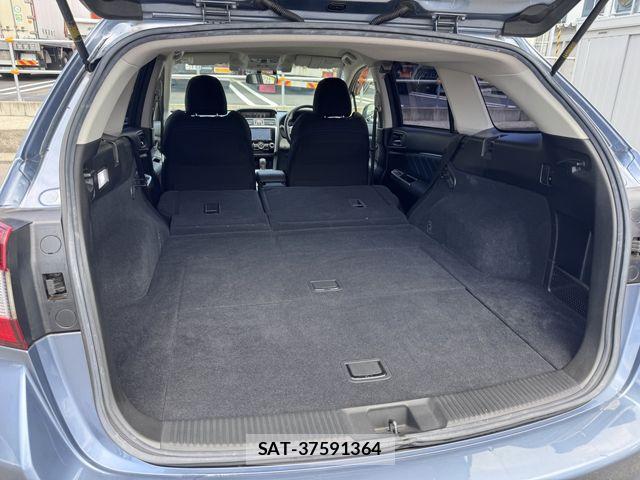 Subaru LEVORG 2014-07 8074316-24