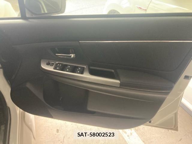 Subaru LEVORG 2014-07 8074319-15
