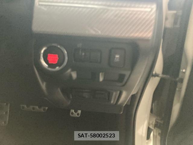 Subaru LEVORG 2014-07 8074319-17