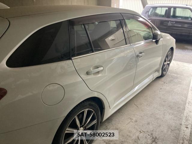 Subaru LEVORG 2014-07 8074319-4