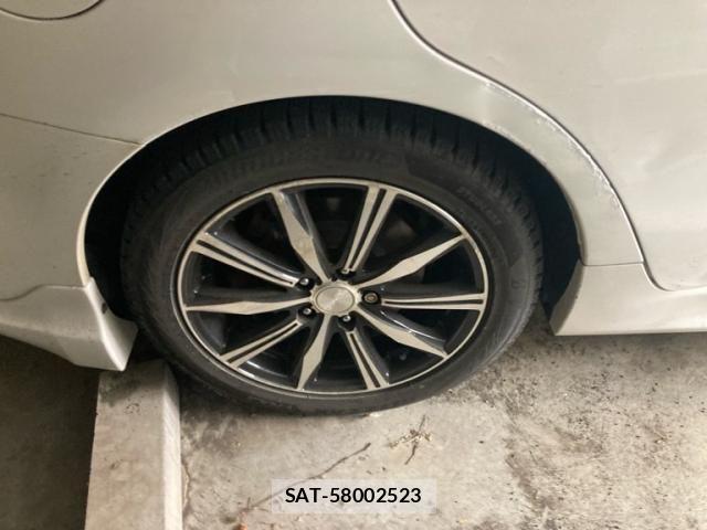 Subaru LEVORG 2014-07 8074319-6