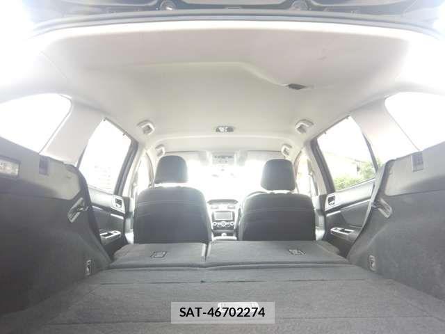 Subaru LEVORG 2016-02 8074317-14